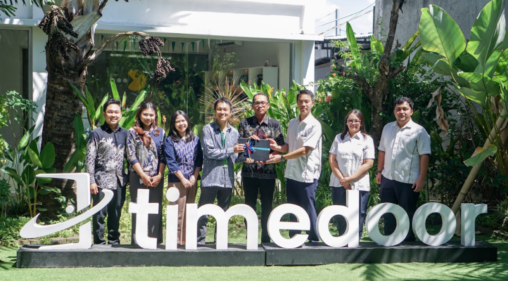 Re-Laptop Project oleh Suzuki bersama Timedoor Academy