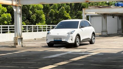 Geely EX2