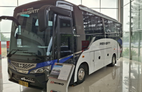 hino bus